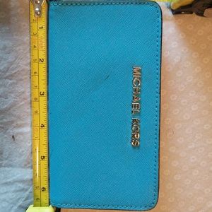 Michael Kors wristlet